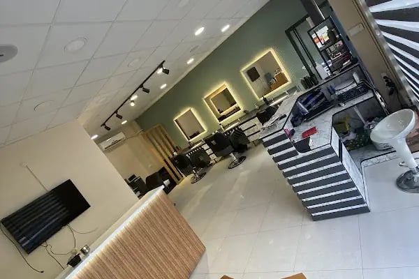 Saloon Burak Erkek Kuaförü - Resim 11