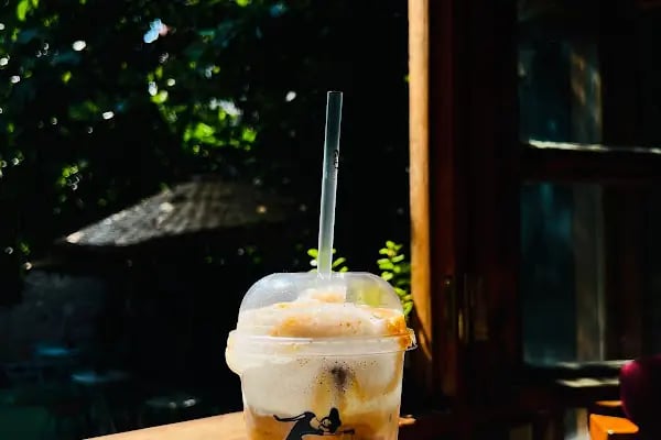 Gali Cafe - Resim 11