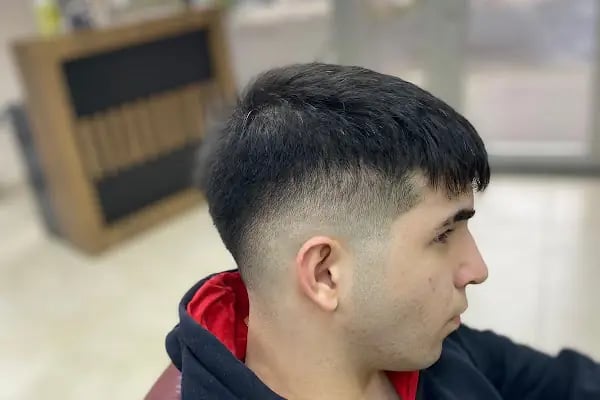 modern saç tasarım erkek kuaörü berberi - Resim 6
