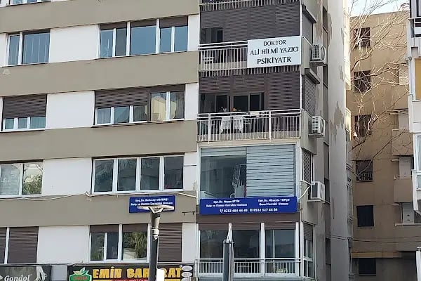 Prof. Dr. Uluç Yiş, Çocuk Nöroloji ve Çocuk Hastalıkları Uzmanı - Resim 2