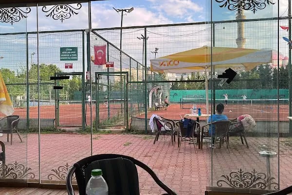 ÇUKUROVA TENİS KORTLARI - Resim 5