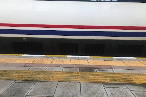 tren istasyonu - Resim 13