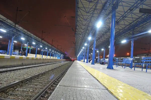tren istasyonu - Resim 10