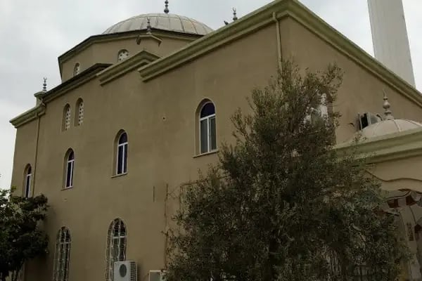 Hürriyet Mahallesi Cami - Resim 4