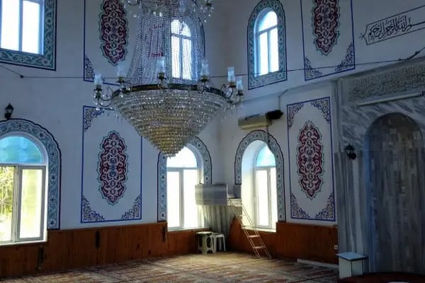 Hürriyet Mahallesi Cami - Resim 2