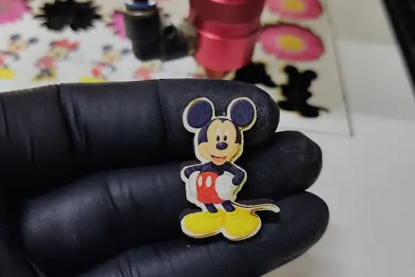 ERDEĞER HEDİYELİK EŞYA LAZER KESİM KUPA BASKI TİŞÖRT BASKI LAZER MARKALAMA - Resim 4