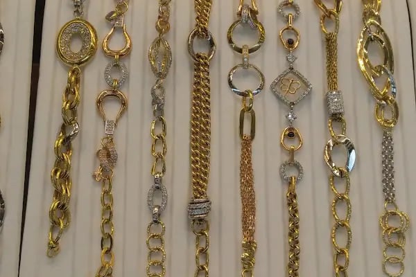 GÜVEN Kuyumculuk ( D diamond Pırlanta satış noktası) Ataşehir - Resim 12