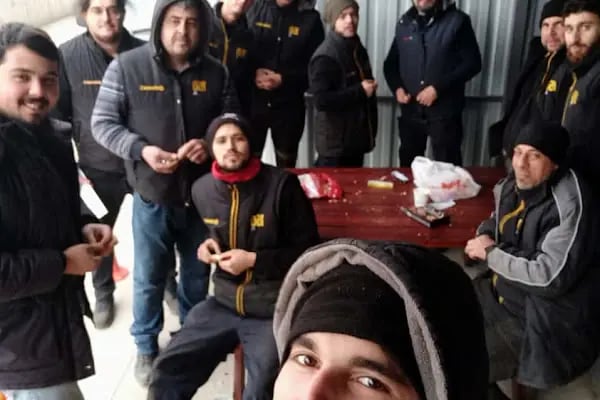Mobil Lastikçi Konuma en yakın lastikçi nöbetçi lastikçi Sezgin Oto Lastik - Resim 2