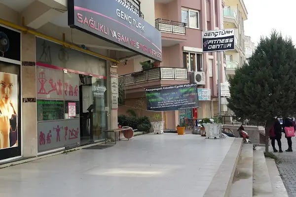 Genç Türk Sağlikli Yaşam ve Spor Merkezi - Resim 6