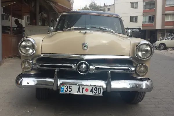 Genç Türk Sağlikli Yaşam ve Spor Merkezi - Resim 4