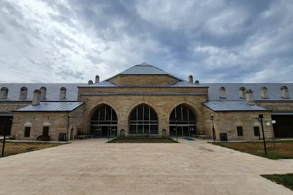 Ekmekçizade Kervansarayı - Resim 4