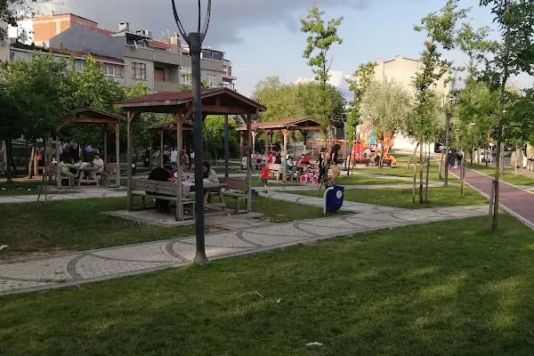 Plevne Park - Resim 1