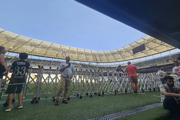 Tüpraş Stadyumu - Resim 20