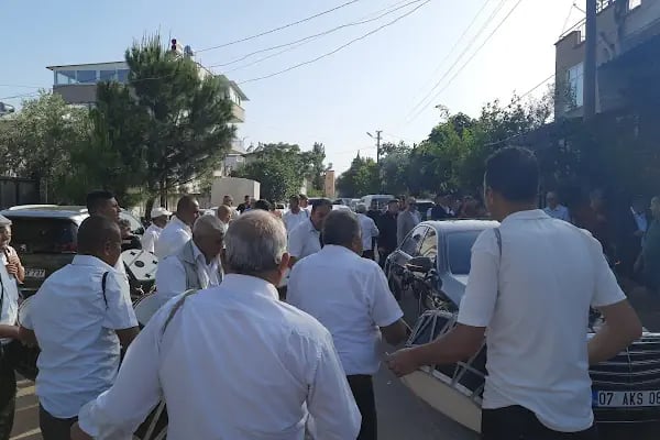 Güzelyurt Mahalle Parkı - Resim 12