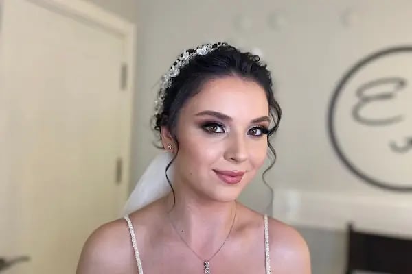 Ebru Argın Belgin Erim profesyonel makyaj ve kuaför hizmetleri - Resim 18