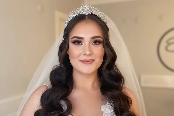 Ebru Argın Belgin Erim profesyonel makyaj ve kuaför hizmetleri - Resim 17