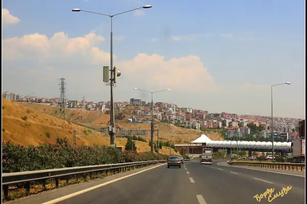 Bayraklı Tünelleri - Resim 18