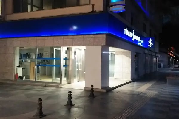Türkiye İş Bankası Uray/Mersin Şubesi - Resim 4
