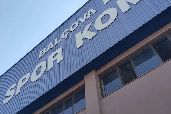 Balçova Belediyesi Spor Kompleksi - Resim 6