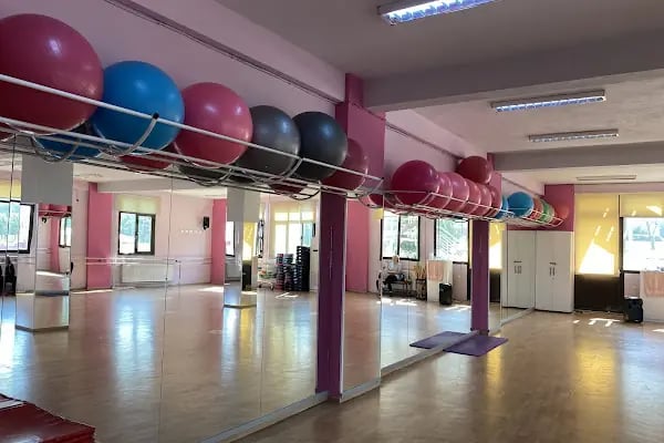 Balçova Belediyesi Spor Kompleksi - Resim 19