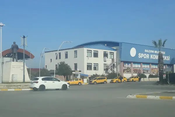 Balçova Belediyesi Spor Kompleksi - Resim 16