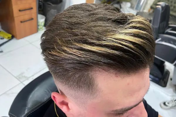 siyah inci barber shop güngören - Resim 3