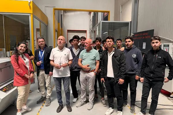 Veliköy Organize Sanayi Bölgesi Mesleki ve Teknik Anadolu Lisesi - Resim 20