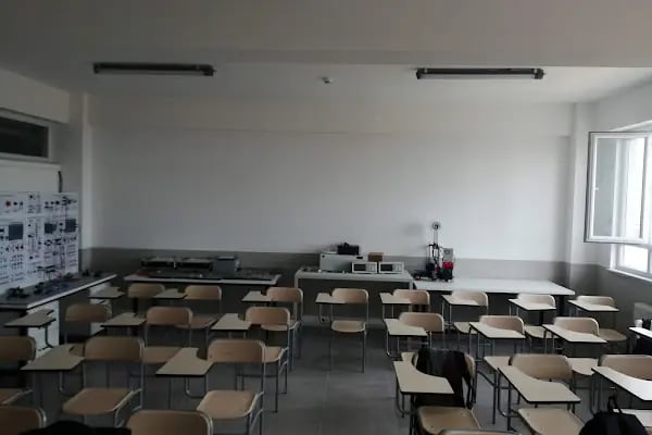 Veliköy Organize Sanayi Bölgesi Mesleki ve Teknik Anadolu Lisesi - Resim 14