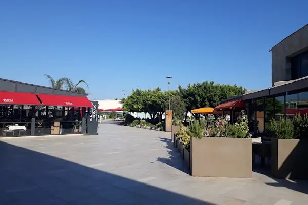 Mersin Marina Yaşam Merkezi - Resim 2