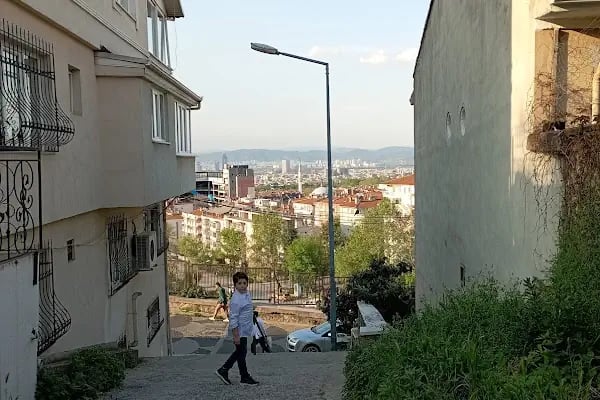 Alaşar Mezarlığı - Resim 16