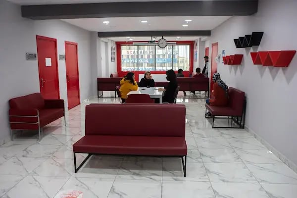 Just English Dil Okulları Bursa-Fomara - Resim 3