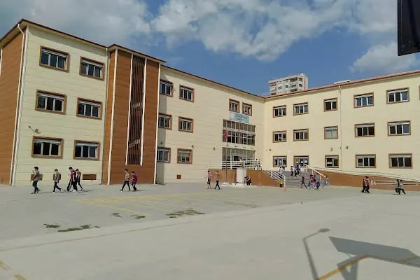 ALPARSLAN TÜRKEŞ ORTAOKULU - Resim 1
