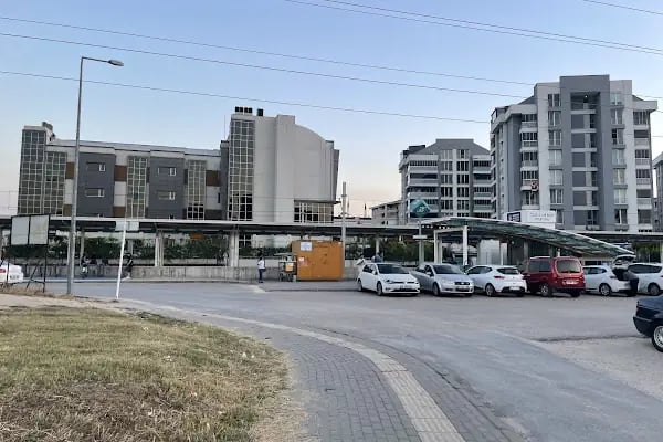 Özlüce / 29 Ekim Metro İstasyonu - Resim 7