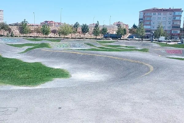 Selçuklu Bisiklet ve Kaykay Parkı 2 - Resim 9