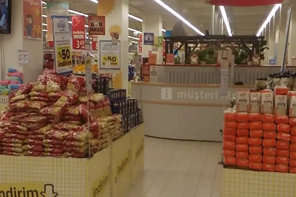 Akbatı AVM - Resim 14