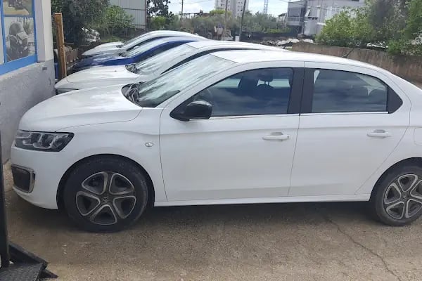 blue rent a car - Resim 15
