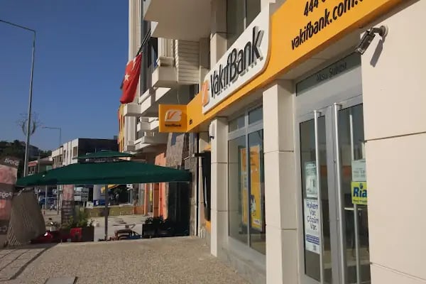 VakıfBank Aksu Şubesi - Resim 1