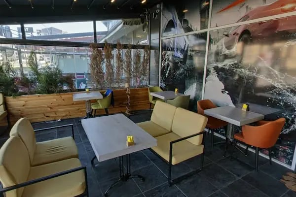 Oyunbaz Cafe Eğlence Merkezi - Resim 13