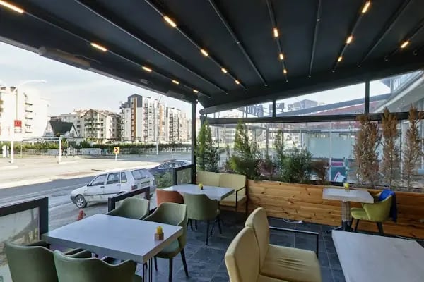 Oyunbaz Cafe Eğlence Merkezi - Resim 3