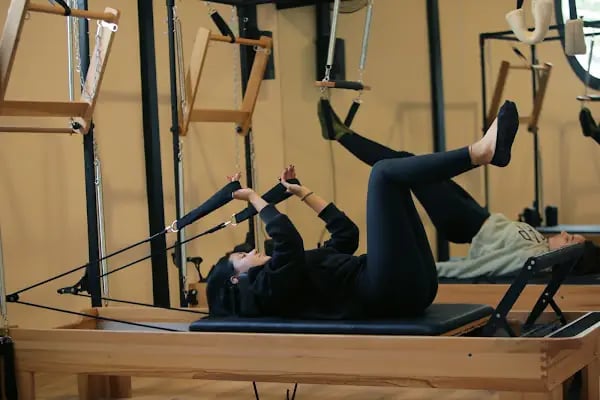 A Pilates &amp; Training Studio - Resim 7