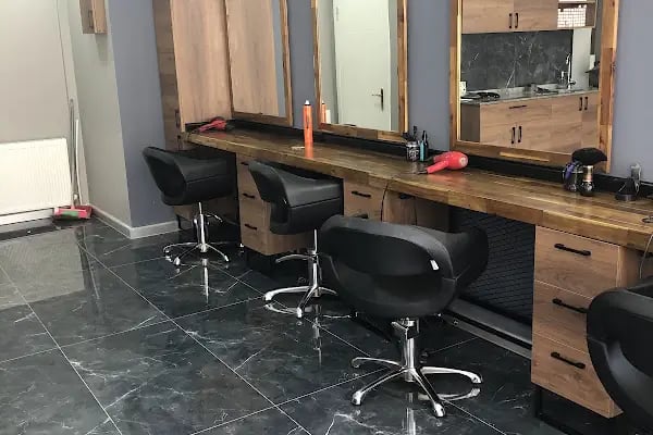 Cezbe Kuaför ve Güzellik Salonu saç kaynak merkezi - Resim 6