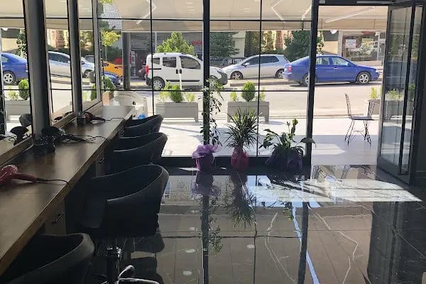 Cezbe Kuaför ve Güzellik Salonu saç kaynak merkezi - Resim 19