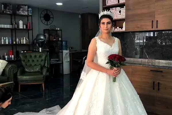 Cezbe Kuaför ve Güzellik Salonu saç kaynak merkezi - Resim 15