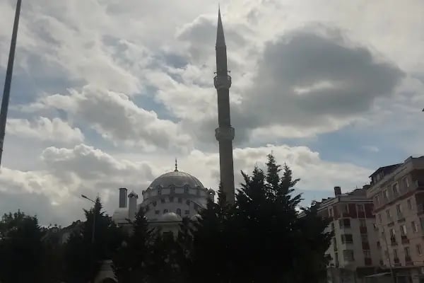 Hacı Fahri Zümbül Cami - Resim 2