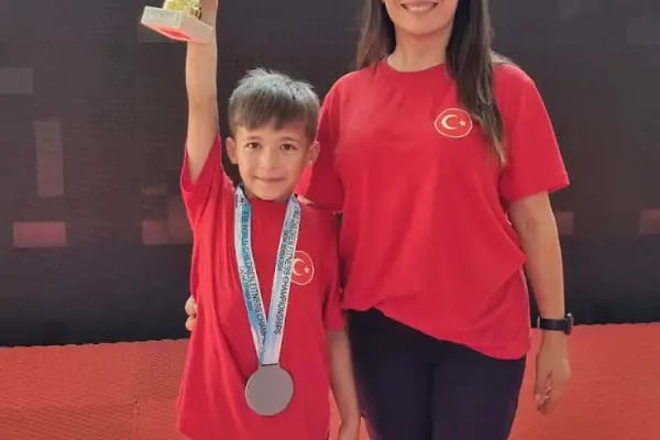 Balikesir Cimnastik Eson Spor Kulübü - Resim 13