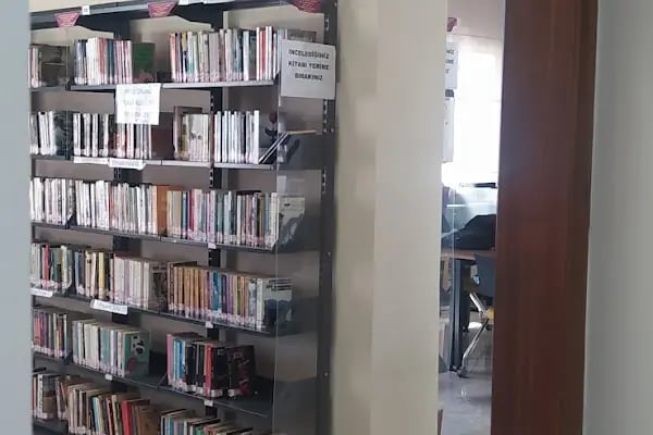 MERSİN İL HALK KÜTÜPHANESİ MÜDÜRLÜĞÜ - Resim 3
