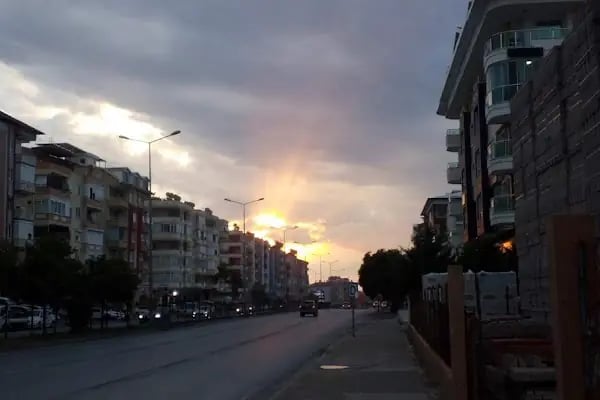 Zümra Emlak &amp; Rent a Car - Resim 3