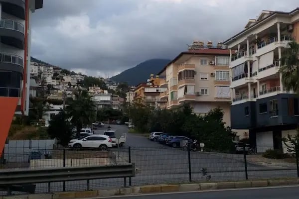 Zümra Emlak &amp; Rent a Car - Resim 2