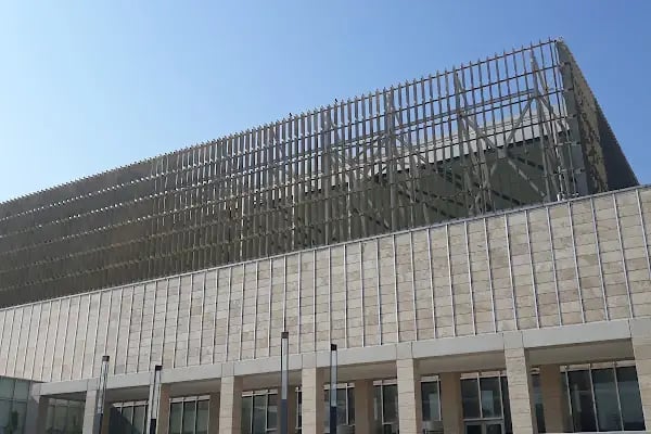 Arnavutkòy Belediyesi Yönetim Merkezi - Resim 4