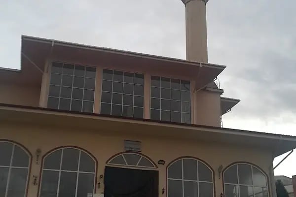 Toki İrşat Camii - Resim 15